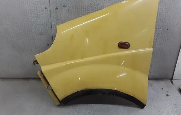 Renault Trafic II (X83) Fender