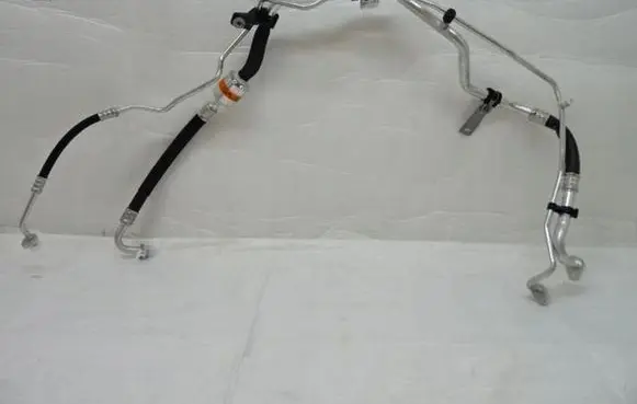 Peugeot 2008 I Air conditioning (A/C) pipe/hose 9802131980
