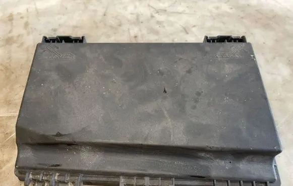 Opel Astra H Fuse box cover 13125865