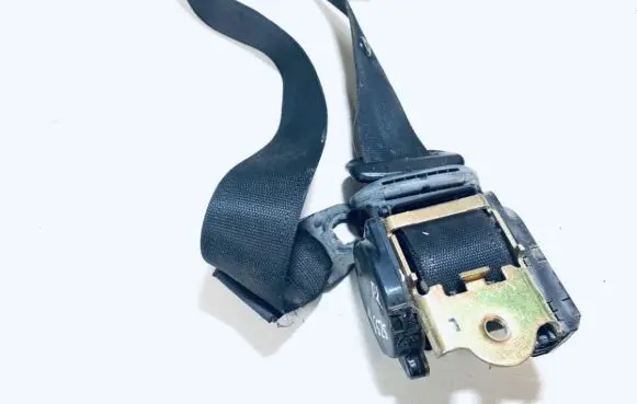 Opel Astra F Front seatbelt 90286921