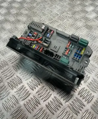 BMW X5 E70 Fuse module 693169003