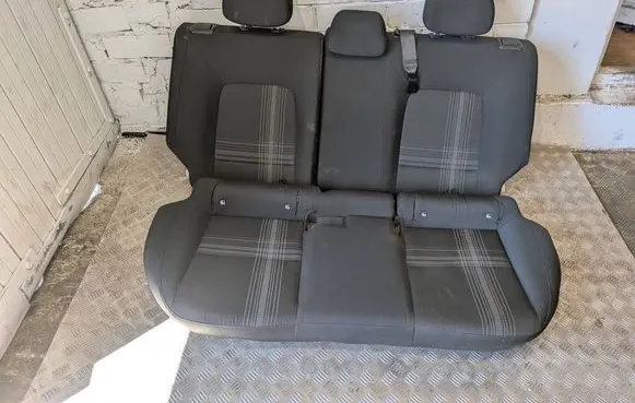 Hyundai Bayon Second row seats 89151Q0010
