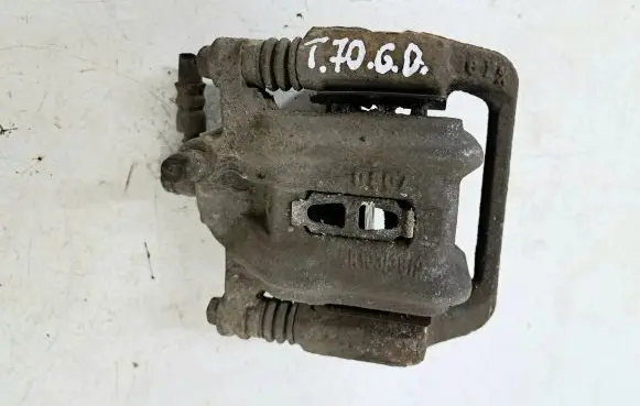 Rear brake caliper