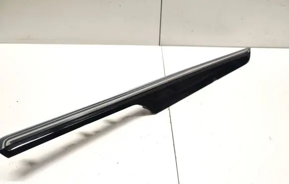 Porsche Macan (95B) Front door trim bar 95B867410L 36169032