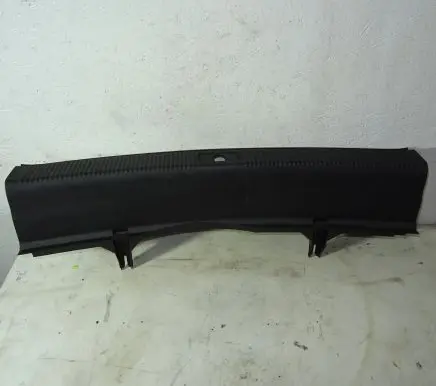 Audi A5 8T 8F Front sill (body part) 8T8864483