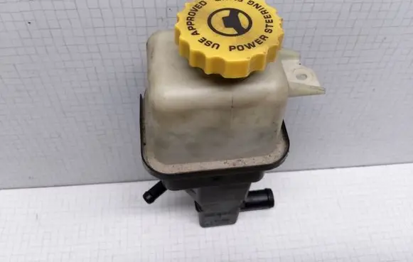 Chrysler Sebring (ST-22 - JR) Power steering fluid tank/reservoir 04764418AB