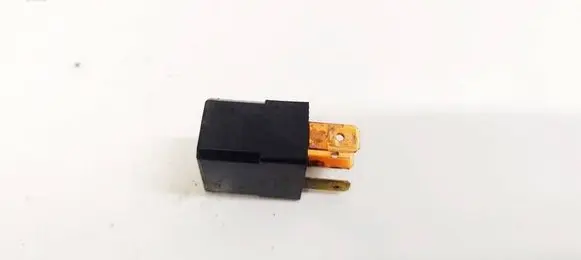 Mazda 2 Other relay ACM33221