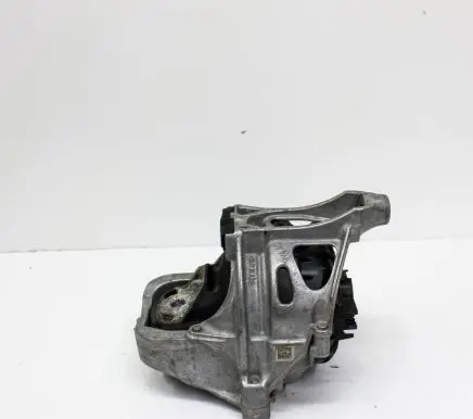 Audi Q5 SQ5 Engine mount bracket 4M0199372M