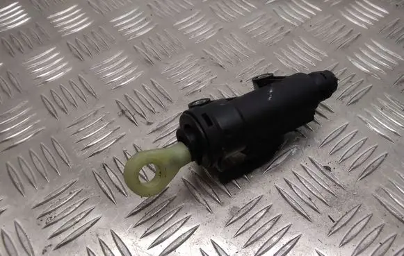 BMW 3 E90 E91 Clutch master cylinder 13670610DE