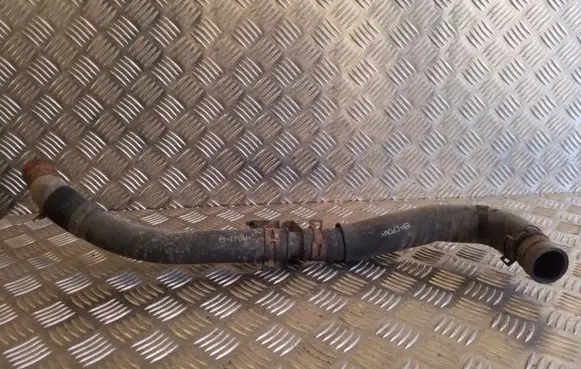 Mazda CX-7 Engine coolant pipe/hose