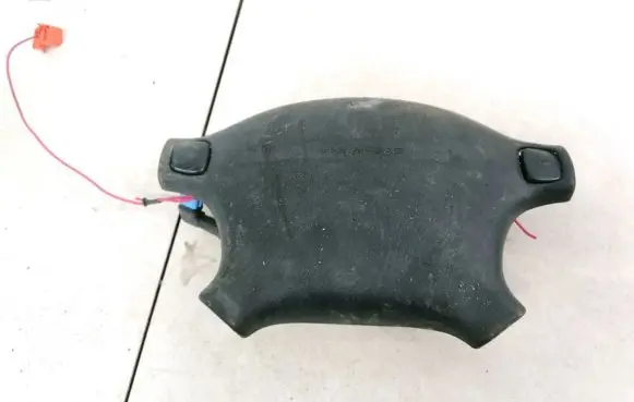 Mazda 323 Steering wheel airbag