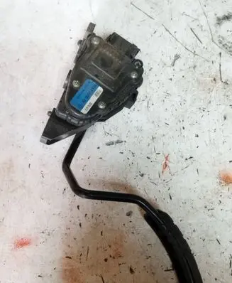 Renault Vel Satis Accelerator throttle pedal 8200004938 6PV00811916