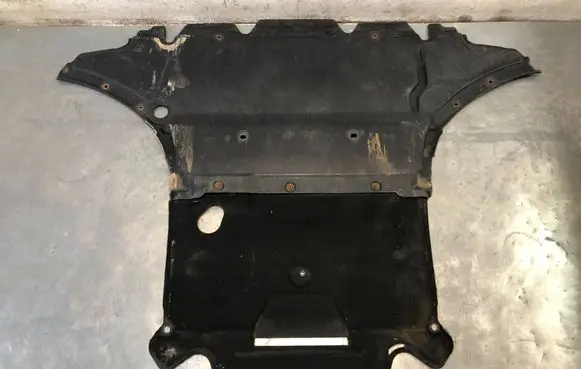 Audi A5 Engine splash shield/under tray 8K0863821S 8K2863822Q