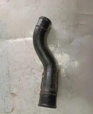 Suzuki Grand Vitara II Intercooler hose/pipe
