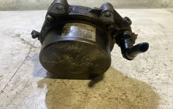 Saab 9-5 Vacuum pump 55188660 72902301E