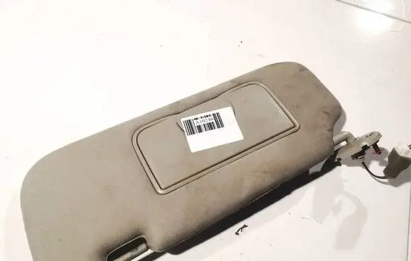 Chevrolet Captiva Sun visor