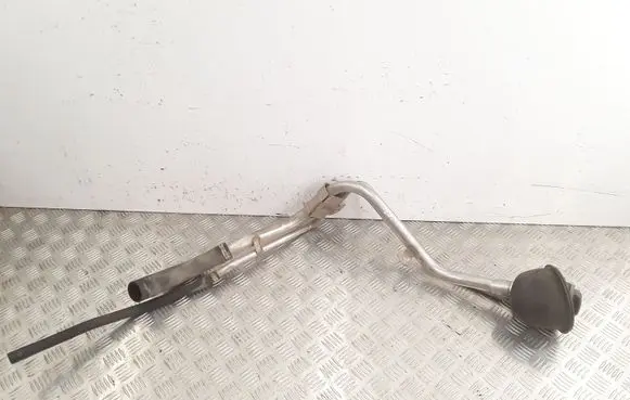 Volvo S40 Fuel tank filler neck pipe 8621215 7845673