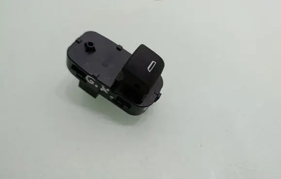 Buick Encore GX I Electric window control switch 84139701