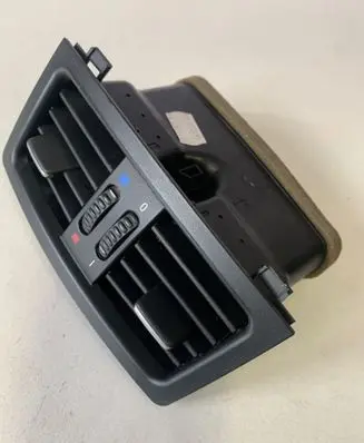 BMW 3 E90 E91 Rear air vent grill 7129556 6932024