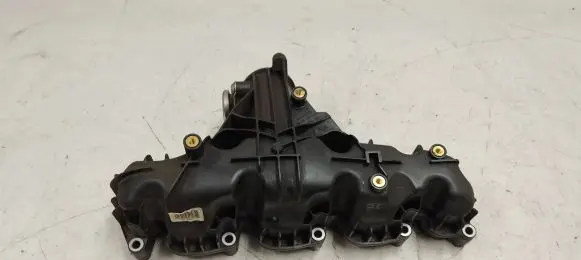 Audi Q3 8U Intake manifold 03l129711an