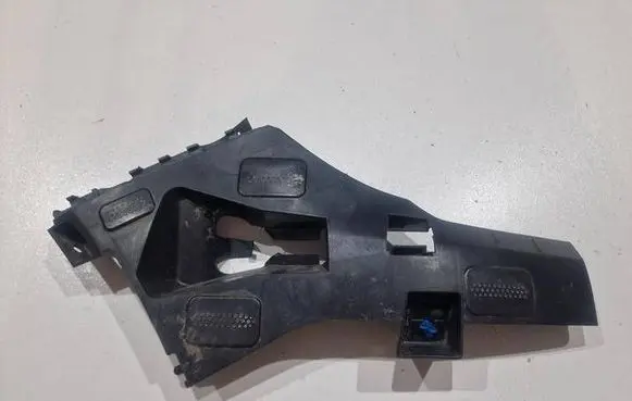 Mercedes-Benz A W176 Front bumper mounting bracket A1768851400