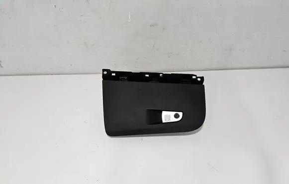 Alfa Romeo Giulia Glove box lid/cover 156114532 156139124 156139134