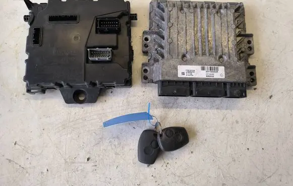 Engine ECU kit and lock set