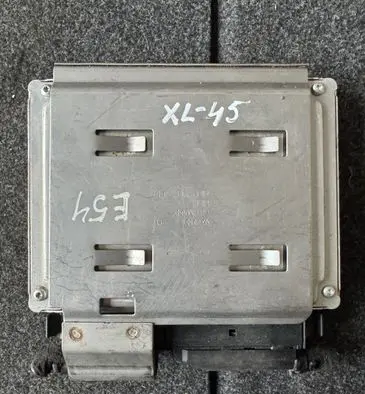 Audi A6 S6 C5 4B Engine control unit/module 8E0907411