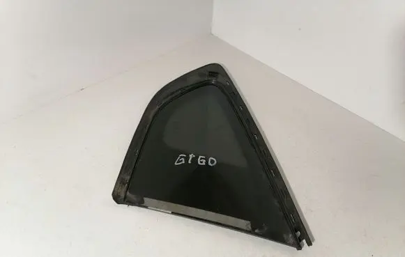 Rear vent window glass