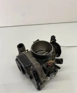 Volkswagen PASSAT B5 Throttle valve 058133063H 408237212002 4823772122