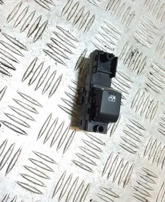 Subaru XV I Electric window control switch 83071FJ180