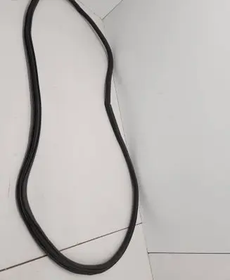 Audi A6 S6 C5 4B Front door rubber seal 4B0831721