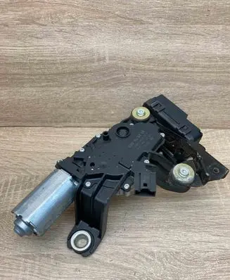 BMW 5 E60 E61 Rear window wiper motor 7167223 1397020059 USED