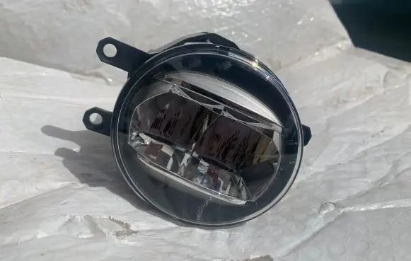 Toyota Land Cruiser (J150) Front fog light