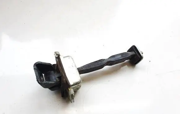 Skoda Octavia Mk2 (1Z) Rear door check strap stopper