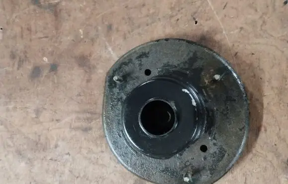 Chrysler Voyager Coil spring mount 04766116AB