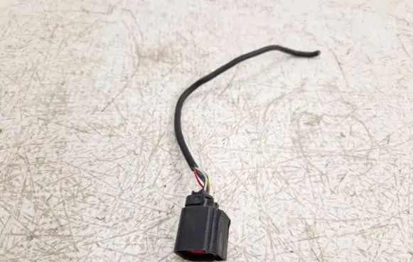 Ford Escape IV Distronic sensor radar 14110011 1523720 141100111523720