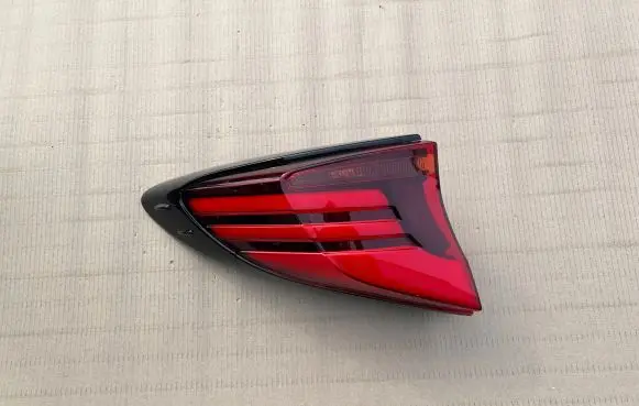 Toyota C-HR I Rear/tail lights 81560F4130