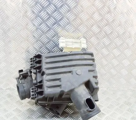BMW i8 Air filter box 8616994 7640728