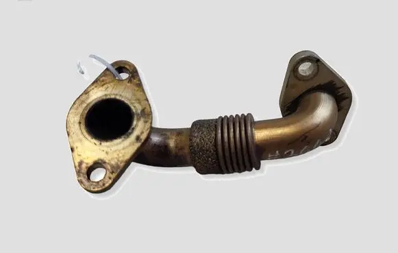 Volkswagen Jetta V EGR valve line/pipe/hose 038131521CC