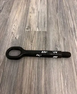 Volkswagen Touareg III Towing hook eye 4H0805615A