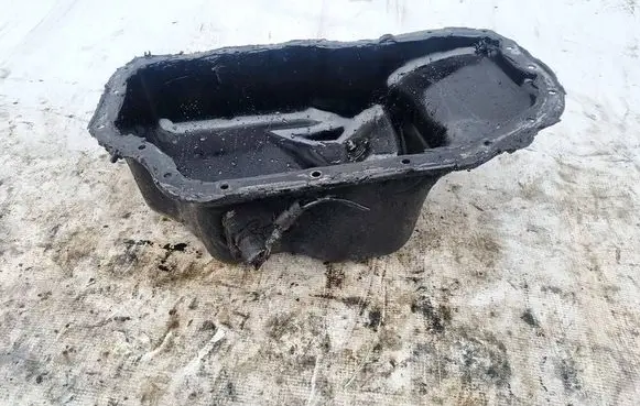 Toyota Corolla Verso AR10 Oil sump