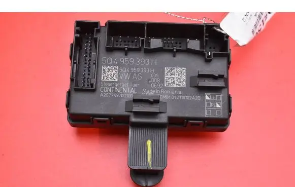 Skoda Octavia 985 Engine control unit/module ECU 5Q4959393H