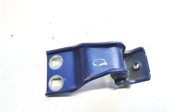 Tailgate/trunk/boot hinge