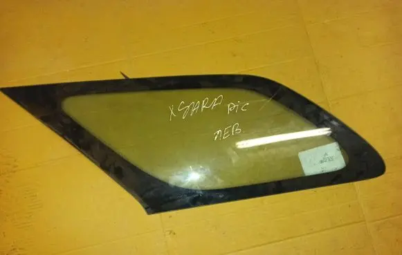 Citroen Xsara Picasso Rear side window