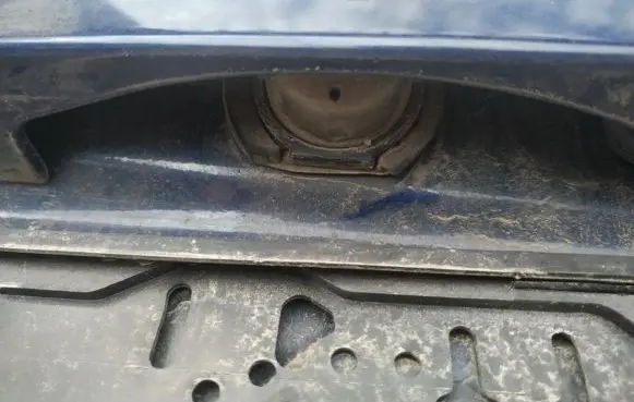Suzuki SX4 Number plate light