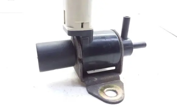Mitsubishi Carisma Turbo solenoid valve 7700875012