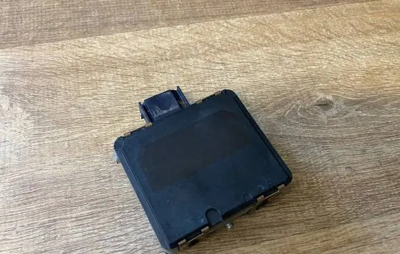 Jaguar F-Pace Distronic sensor radar MX63-9G768-AE MX639G768AE MX63-9G768