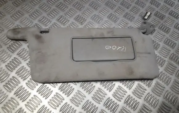 Toyota Avensis Verso Sun visor