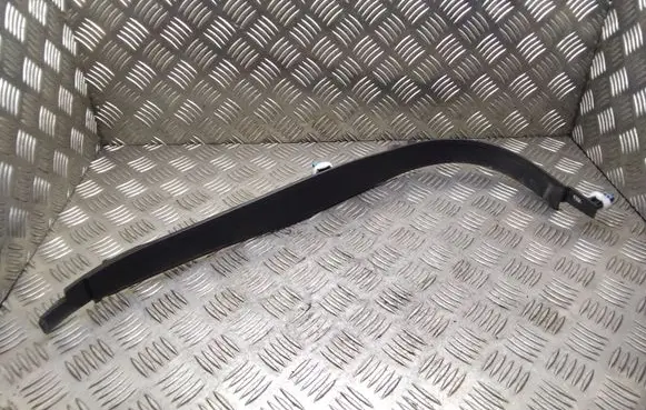 Volvo V60 Front sill trim cover 30715888